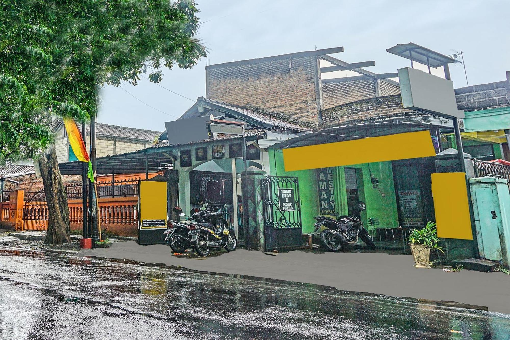 Oyo 91697 Nyaman Homestay Syariah Pare Exterior foto